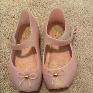 Mini Melissa pink shoe with bow